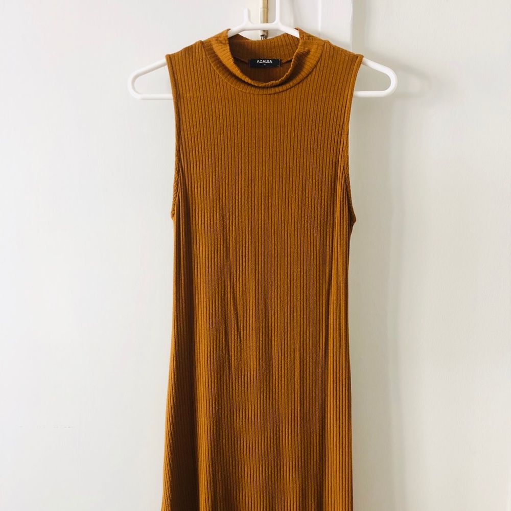 Azalea Dress - Picture 2 of 3